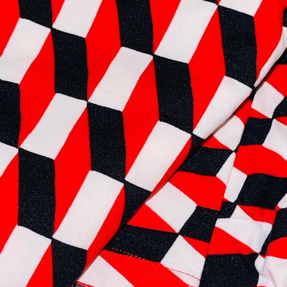 NEW TC LULAROE LEGGINGS - Picture 1 of 4